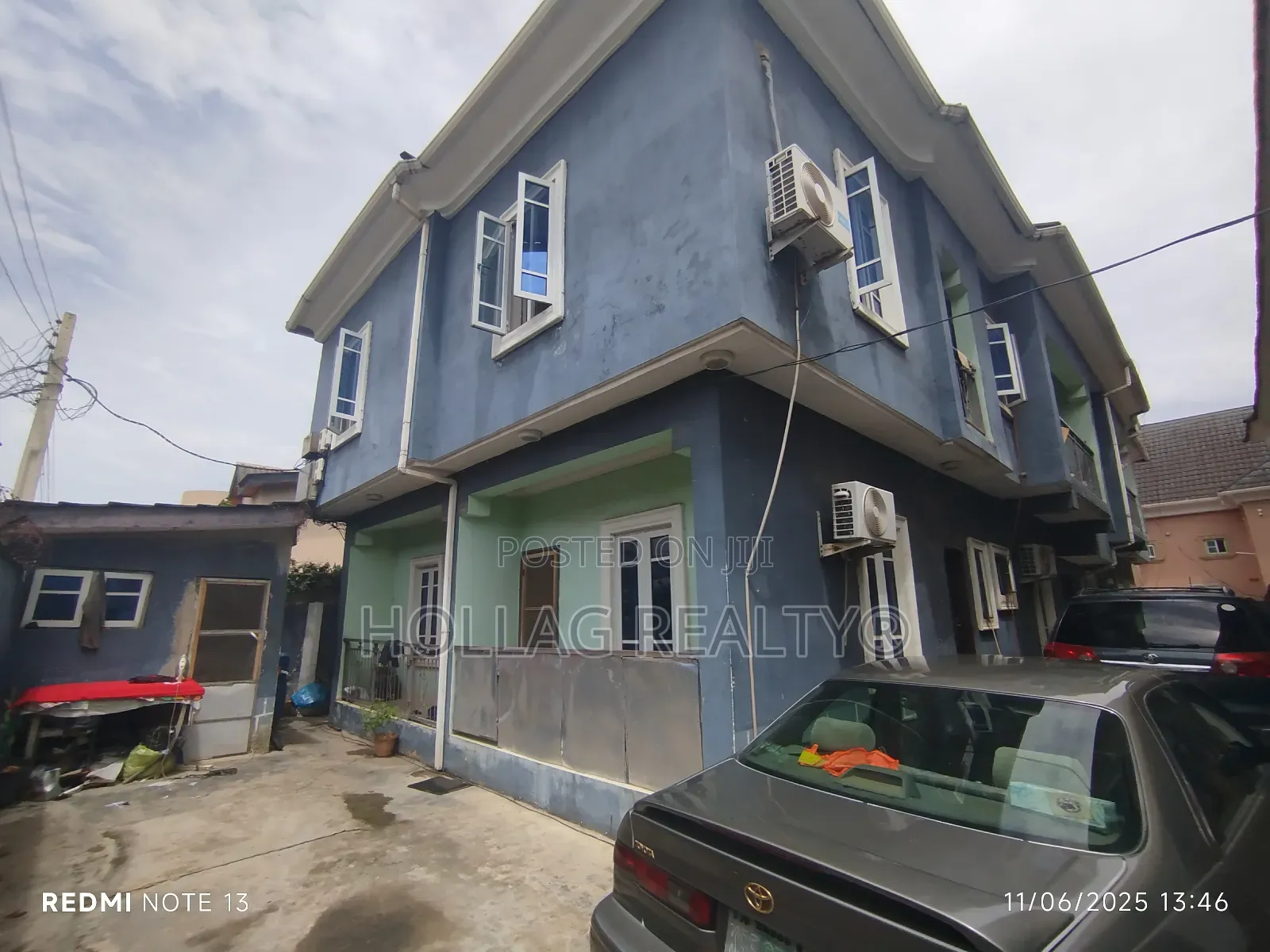1bdrm Block of Flats in Ajao Estate for sale