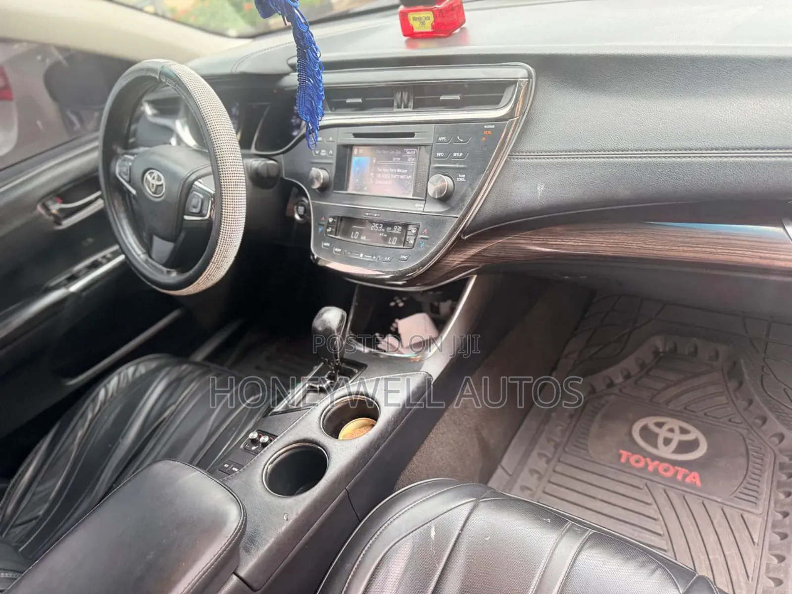 Toyota Avalon XLE Premium 4dr Sedan (3.5L 6cyl 6A) 2014 Black