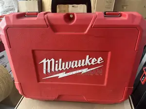 Milwaukee 3632-21 M12 Green 360 Degree 3-Plane Laser Kit