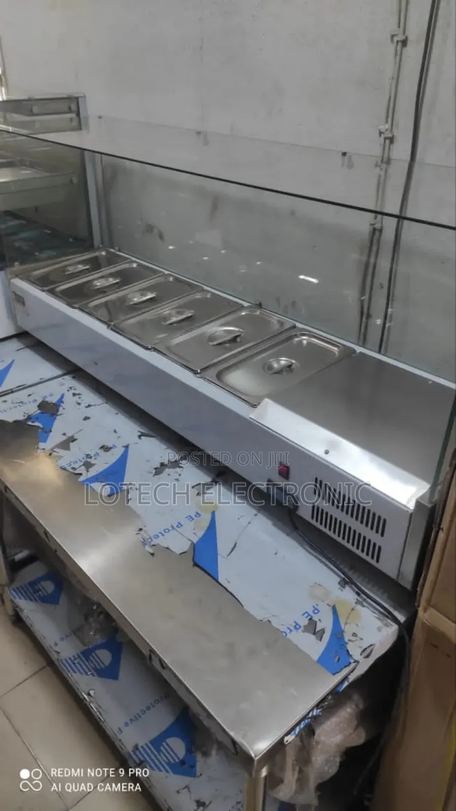 Industrial Salad Bar 6 Plate