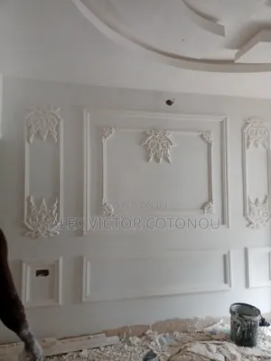 Royal Ceiling Pop