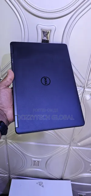 Laptop Dell Latitude 12 E7250 8GB Intel Core I5 SSD 256GB