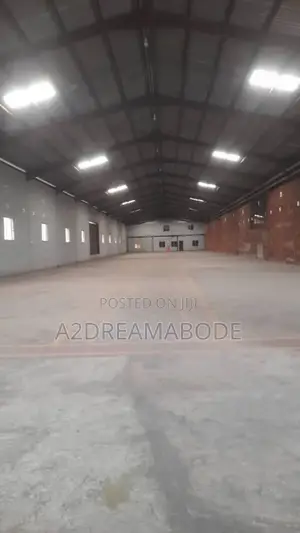 Standard Warehouse