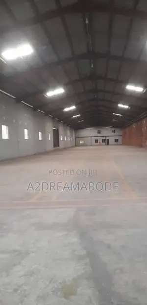 Standard Warehouse