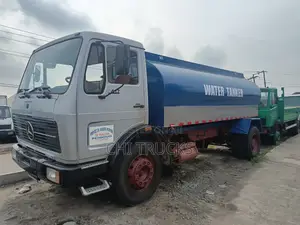 Mercedes Benz Water Tanker Truck 14tl