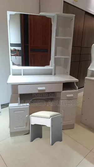 Executive Dressing Mirror