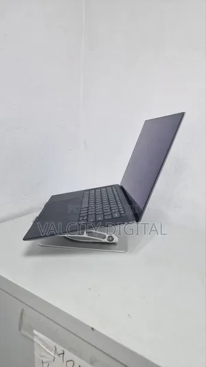 Laptop Dell Precision 5570 16GB Intel Core i7 SSD 512GB