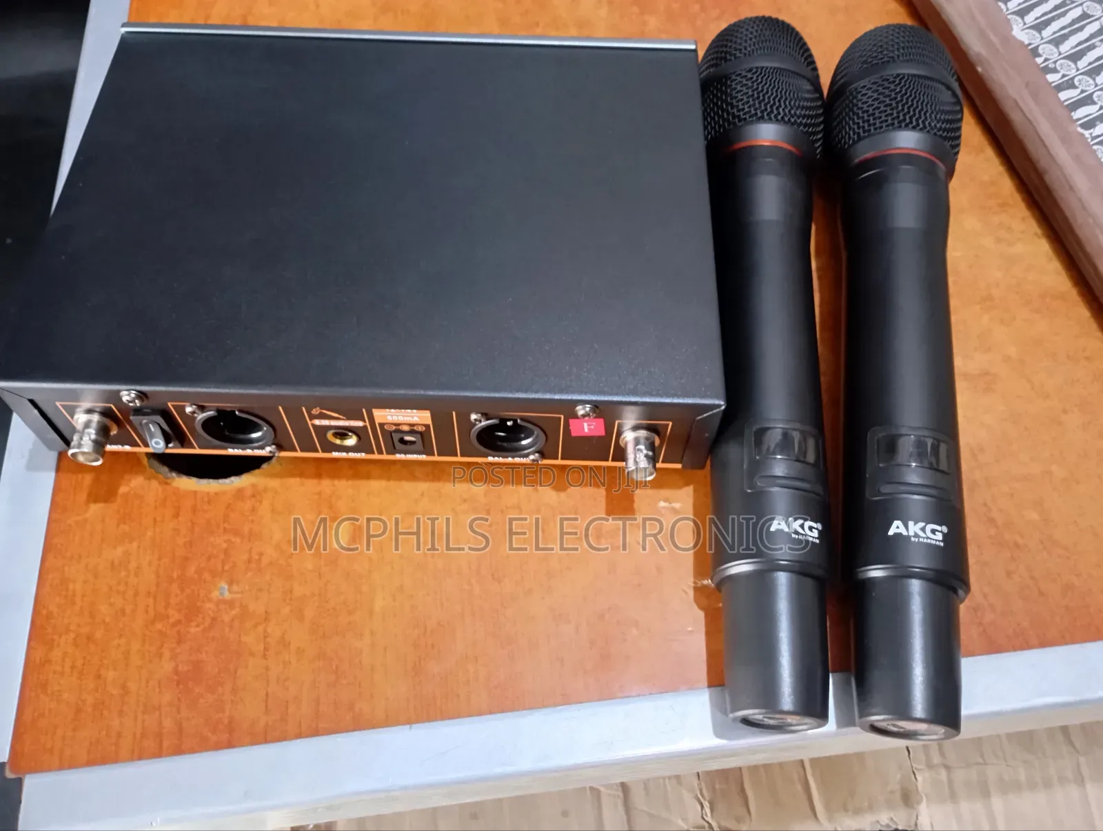 Akg Uhf Pro Wireless Microphone