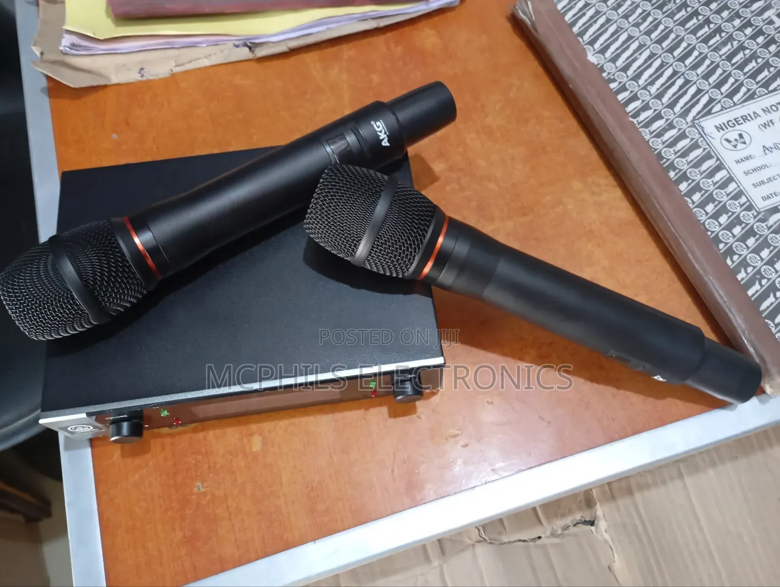 Akg Uhf Pro Wireless Microphone