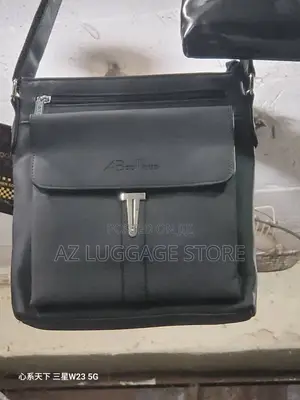 Cross Bag Carrier