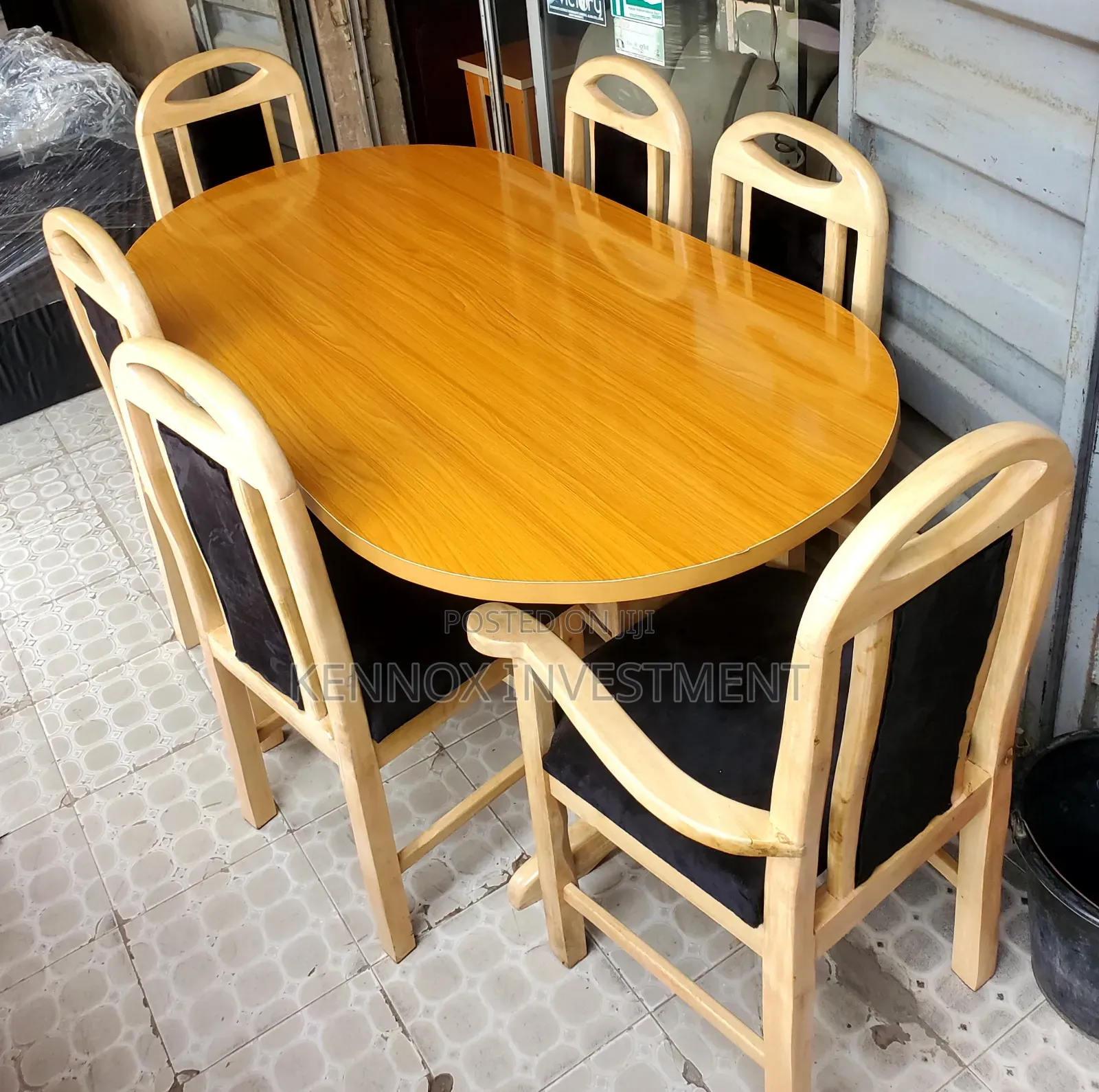 6 Seaters Quality Wooden Dining Table