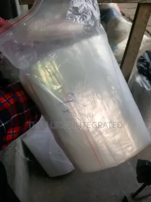 Bundle of Clear 9x15 Inches Ziplock Bags