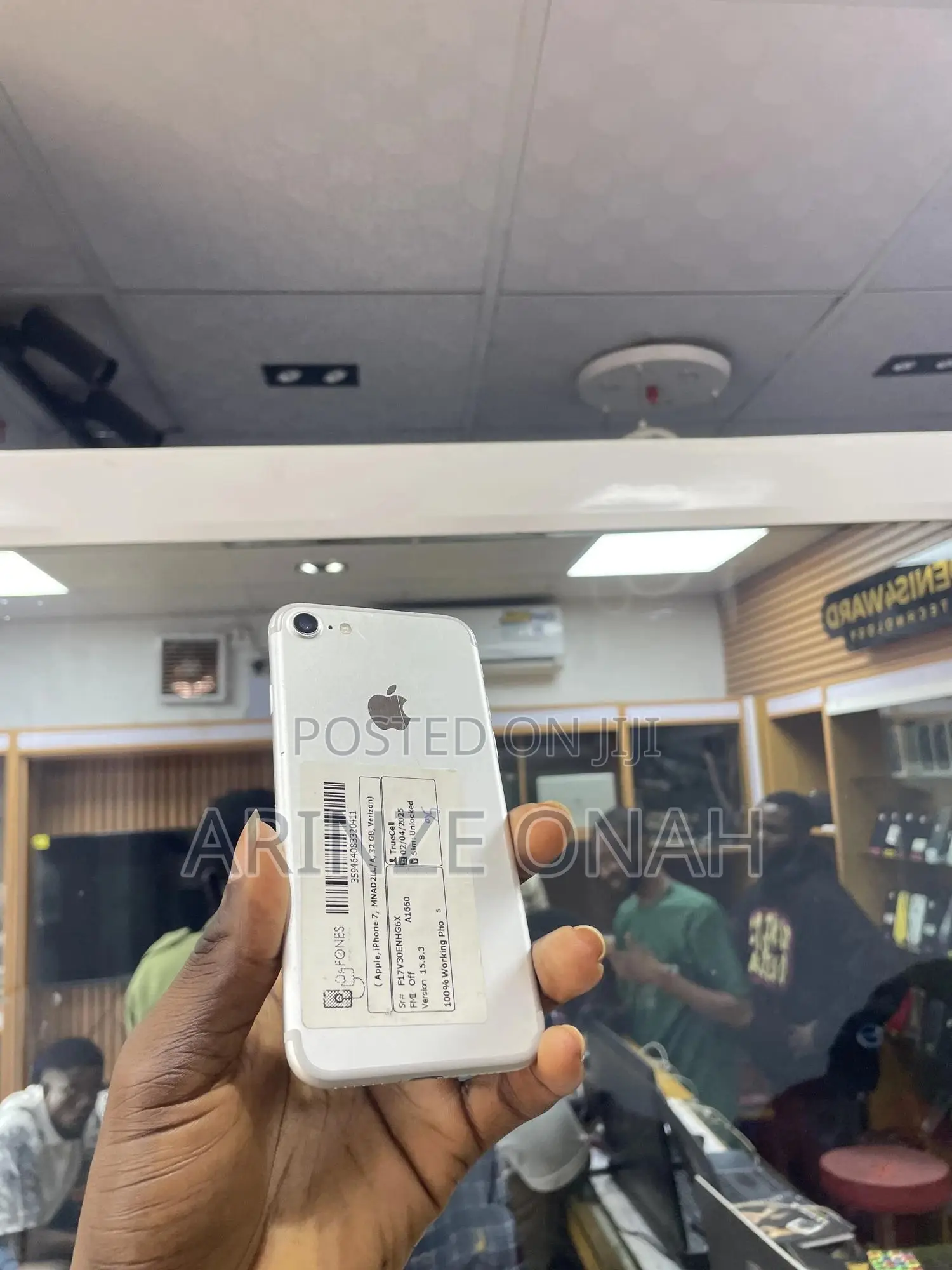 Apple iPhone 7 32 GB Silver