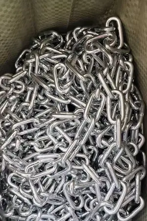 All Sizes of Galvanized Chain