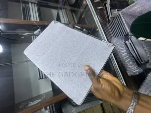 2017 Macbook Pro 15inch Screen