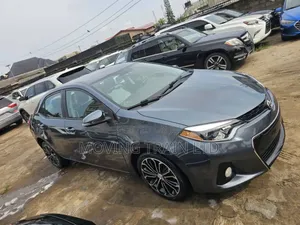 Toyota Corolla S 4dr Sedan (1.8L 4cyl CVT) 2016 Gray