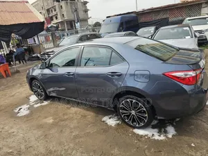 Toyota Corolla S 4dr Sedan (1.8L 4cyl CVT) 2016 Gray