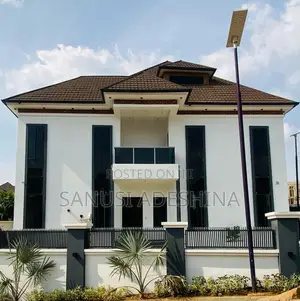 5bdrm Duplex in Naf Valley Asokoro for sale