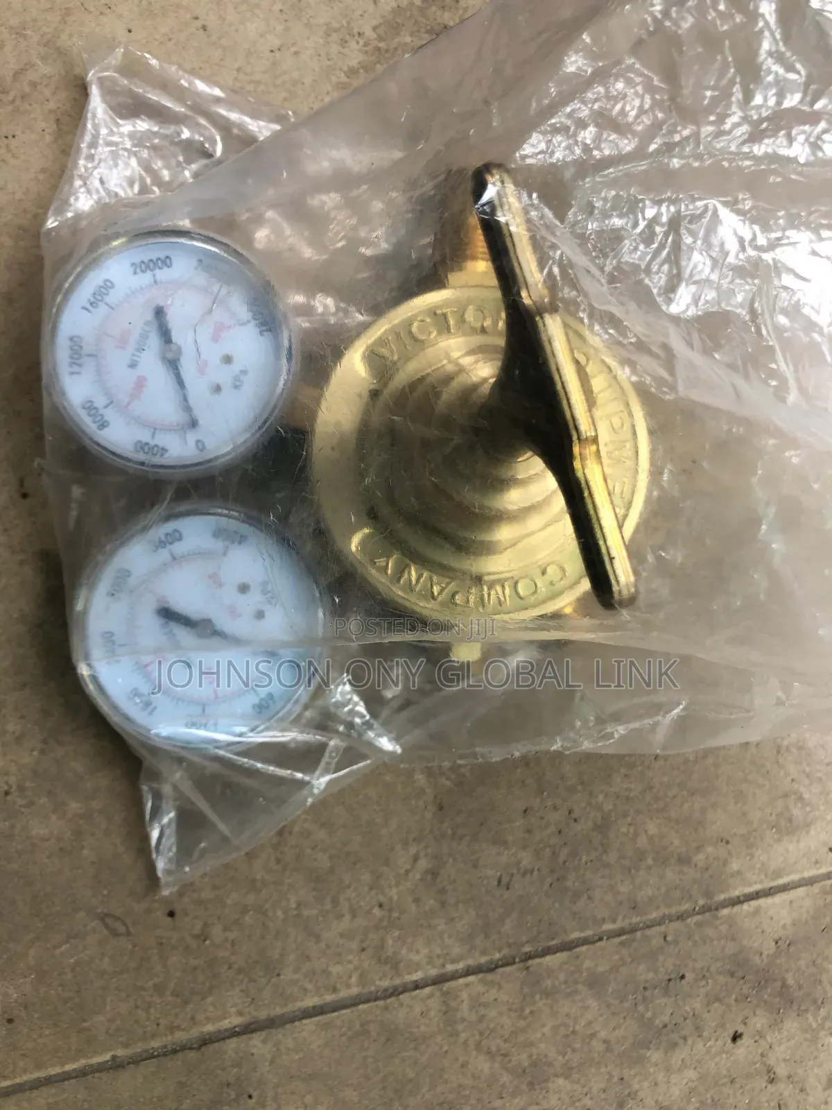 Gauge For Nitrogen Charging System