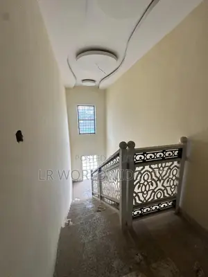 5bdrm Duplex in Lugbe District for rent