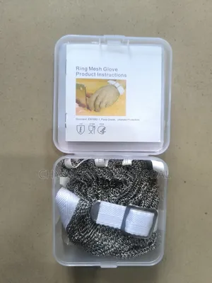 Iron Mesh Glove