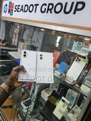 Apple iPhone 16 Plus 256 GB Silver