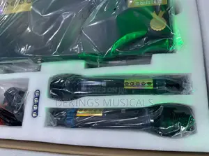 Shure Ugx20 Ii Dual Handheld Wireless Microphone System