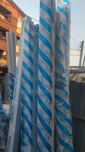 75 X 75 Trucking Dignity