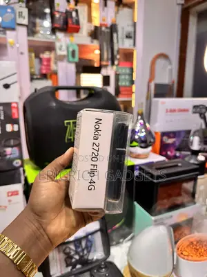 New Nokia 2720 Flip 512 GB Black