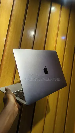 Laptop Apple MacBook Air 2020 M1 8GB Apple M1 SSD 512GB
