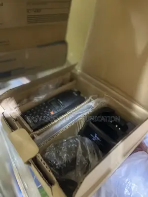 Icom V82 Marine Transceiver
