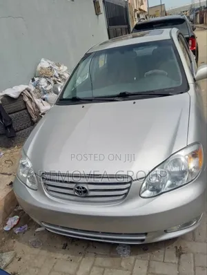 Photo - Toyota Corolla S 2004 Silver