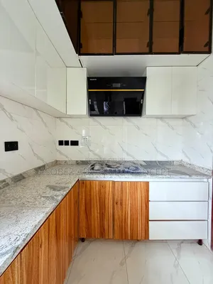 Kitchen Deep Cleaning Services