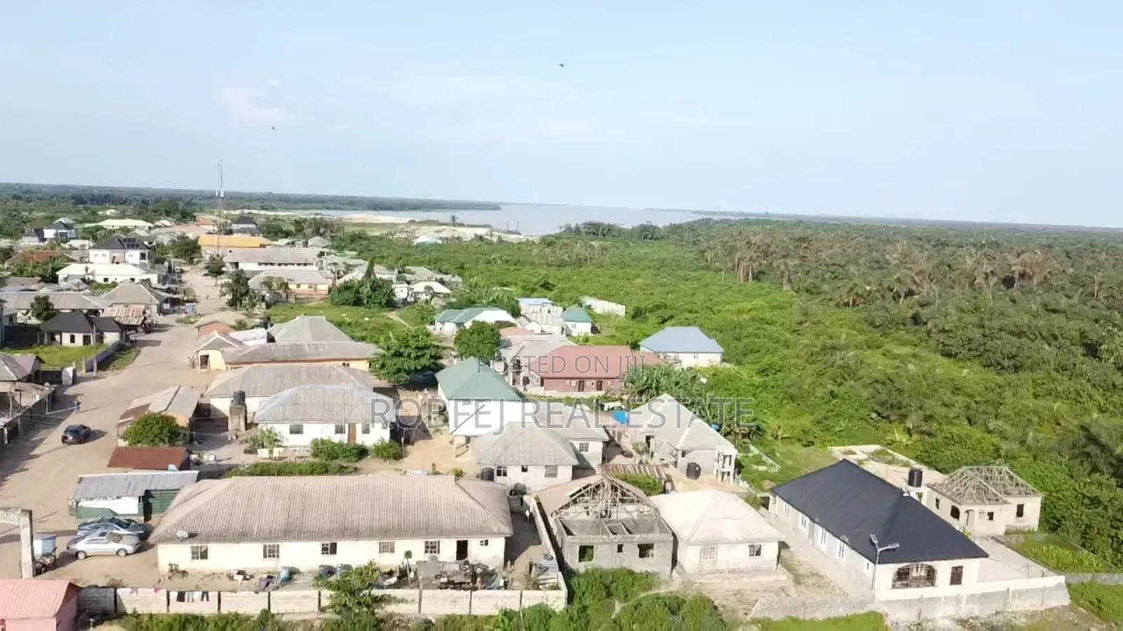 Lagoon Front Plots