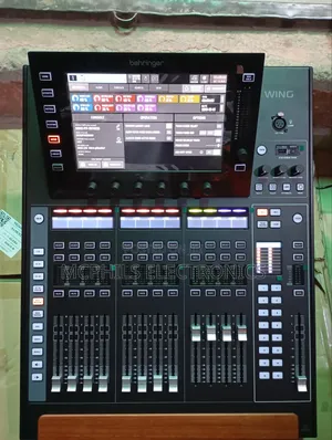 Wing Compact Full Digital Mixer