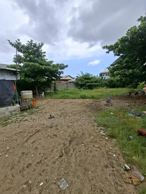 Dry,Fenced and Gated Full Plot