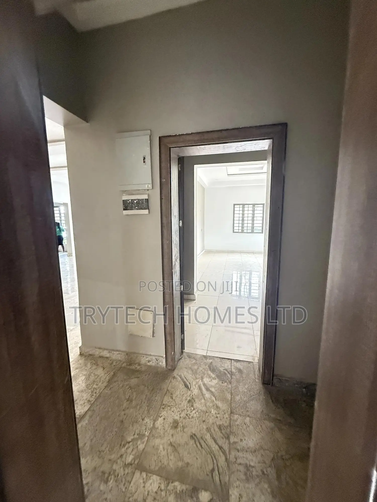 3bdrm Block of Flats in Katampe Extension for rent