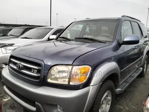 Toyota Sequoia 2004 Blue