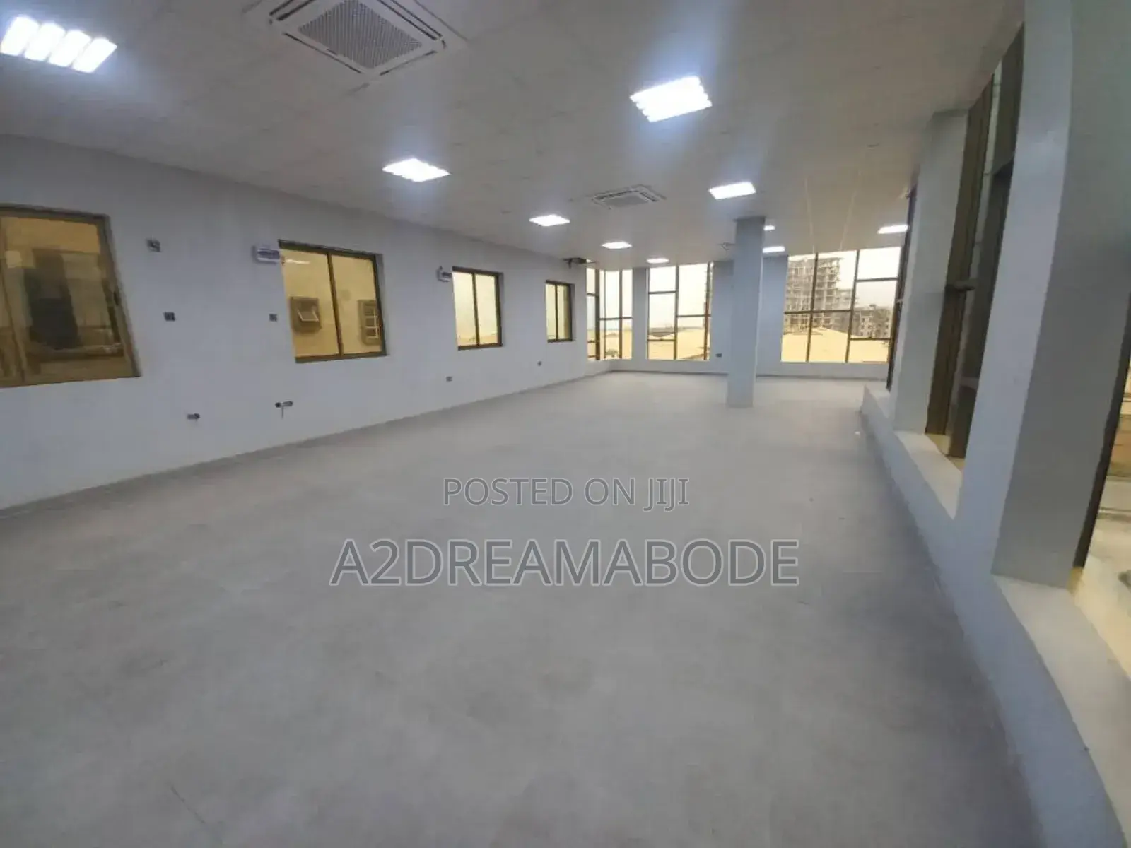 Extravagant Office Space