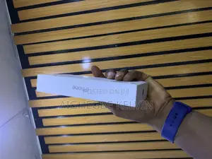 New Apple iPhone 15 Pro Max 256 GB
