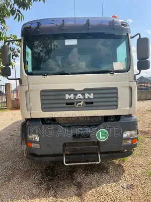 Man Tga Dustbin Truck