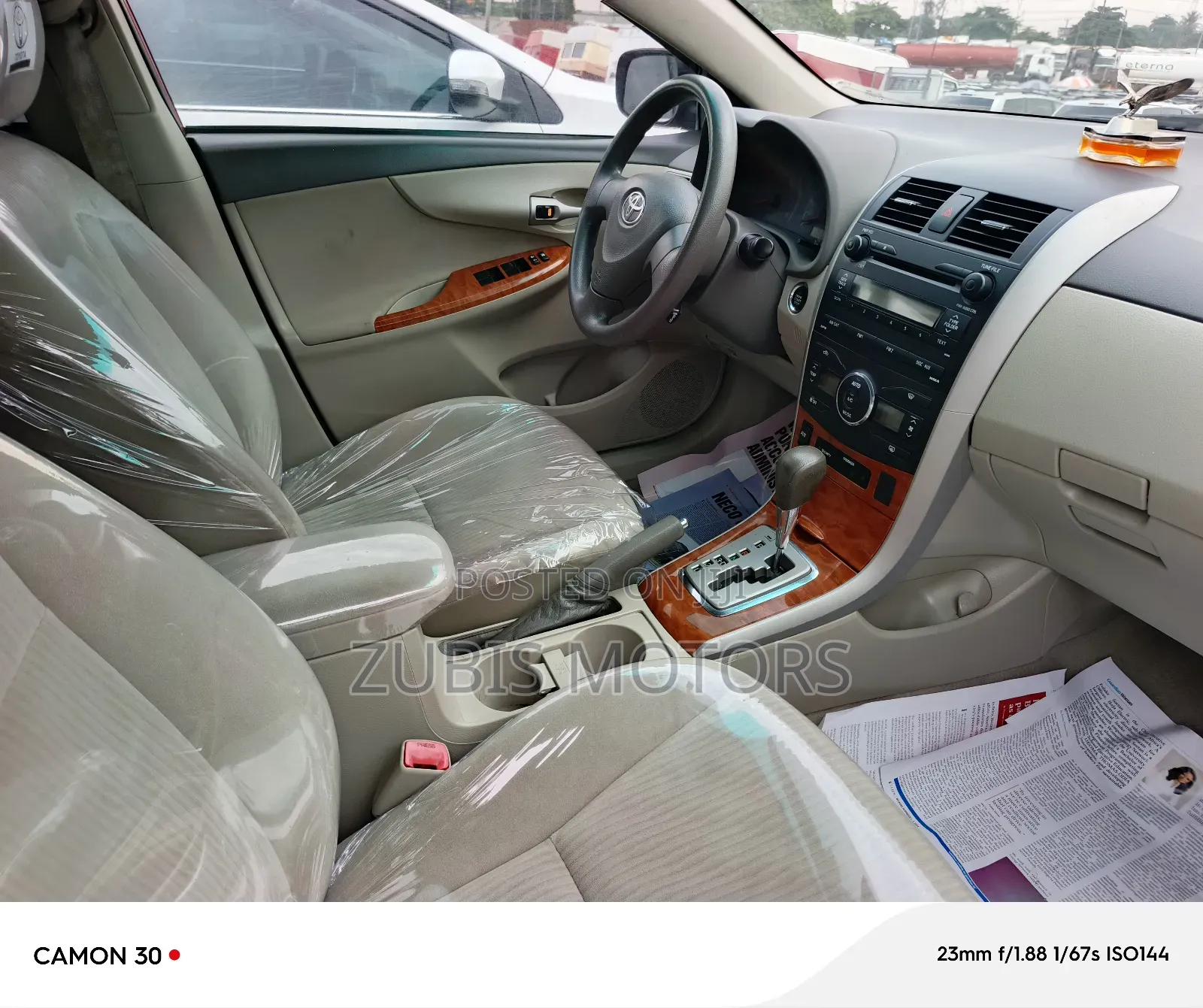 Toyota Corolla 2010 Red