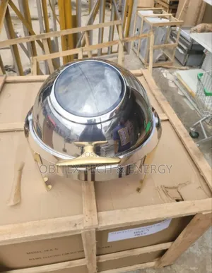 Stainless Steel Chafing Dish With Gold Accents and Glass Lid