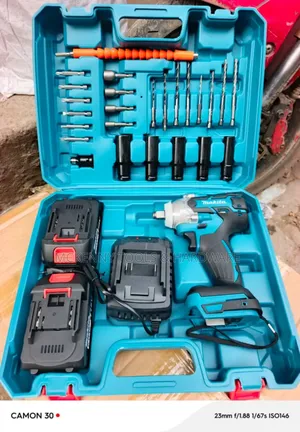 Makita 118v Cordless Impact Wrench, Drill Driver