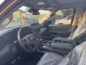 Toyota Tundra Limited Double Cab 6.5' Bed 2023 Black