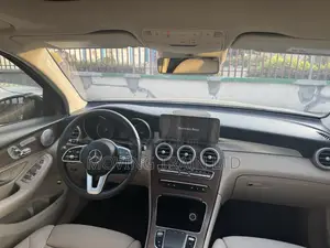 Mercedes-Benz GLC-Class 2018 Gray