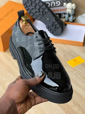Loius Vuitton New Flat Shoes