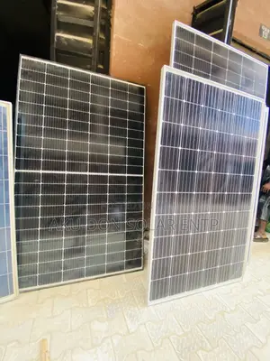 500watts 132cells Original Canadian Half-Cut Solar Panels