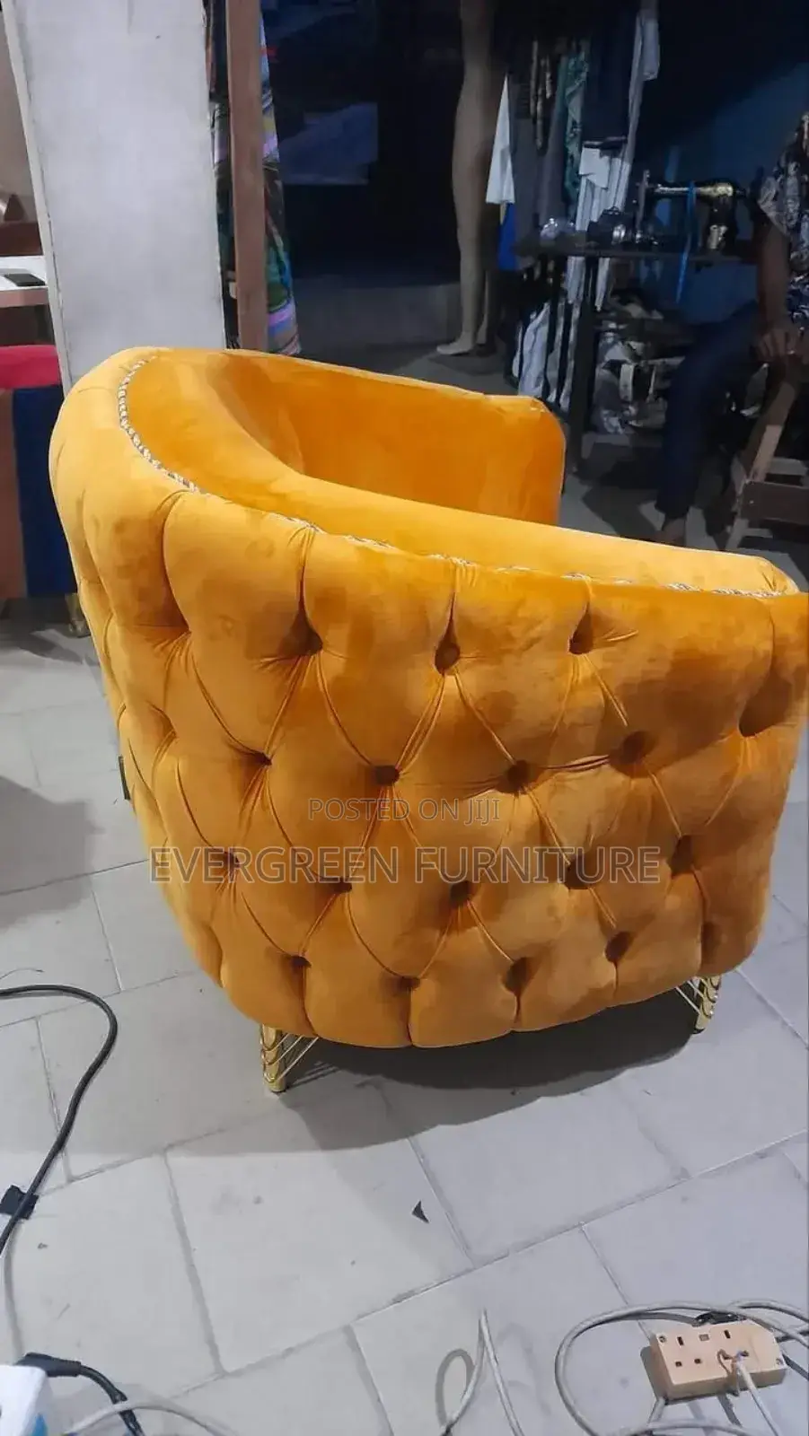 Single Upholstery Chairs for Rooms