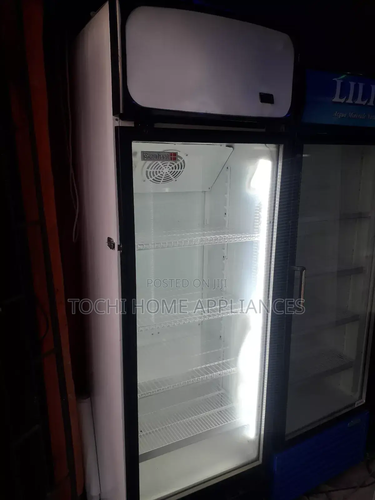 Imported Standing Chiller